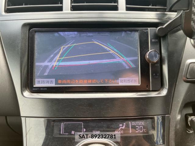 Toyota PRIUS ALPHA 2013-09 8874856-17