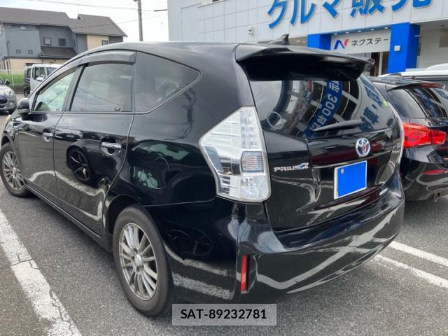 Toyota PRIUS ALPHA 2013-09 8874856-4