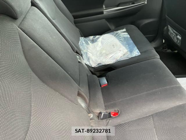 Toyota PRIUS ALPHA 2013-09 8874856-8