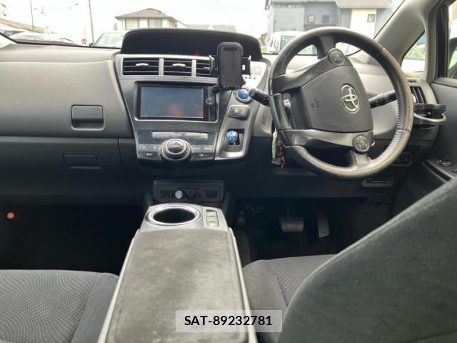 Toyota PRIUS ALPHA 2013-09 8874856-9
