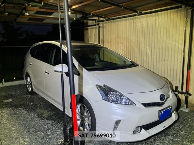 Toyota PRIUS ALPHA 2014-02 8874966-0