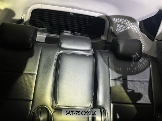 Toyota PRIUS ALPHA 2014-02 8874966-15