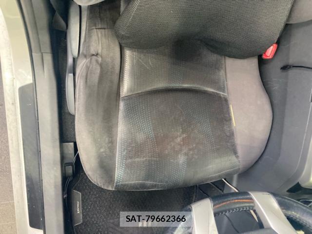 Toyota PRIUS ALPHA 2012-08 8874995-15