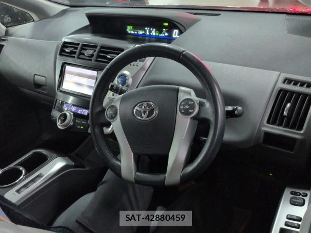 Toyota PRIUS ALPHA 2012-02 8875372-2