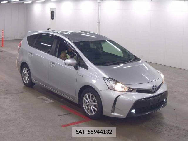 Toyota PRIUS ALPHA 2015-11 8875377-0
