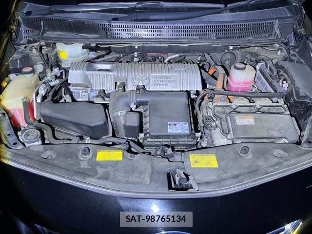 Toyota PRIUS ALPHA 2014-06 8875684-17