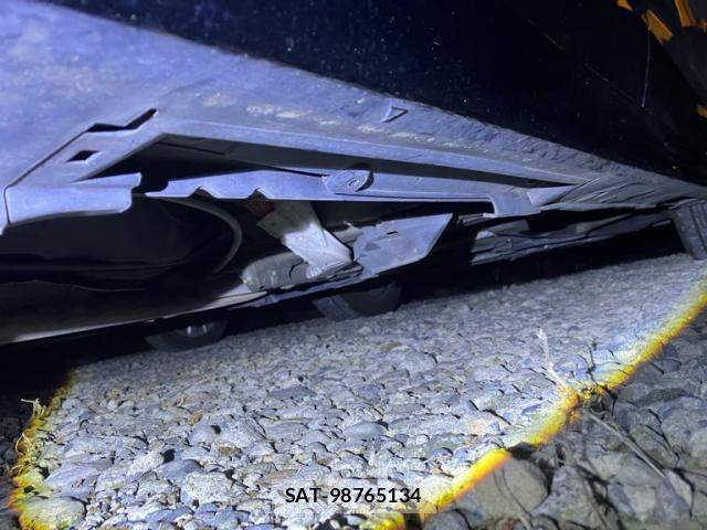 Toyota PRIUS ALPHA 2014-06 8875684-19
