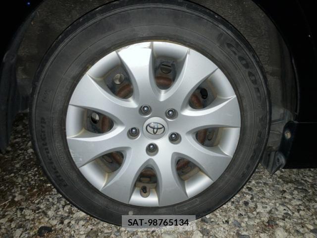 Toyota PRIUS ALPHA 2014-06 8875684-5