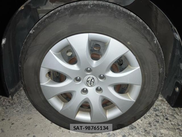 Toyota PRIUS ALPHA 2014-06 8875684-7