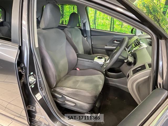 Toyota PRIUS ALPHA 2011-12 8875722-7
