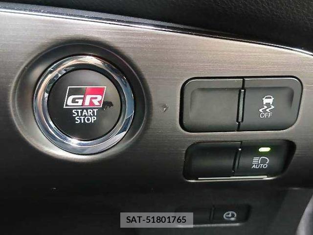 Toyota PRIUS PHV 2019-09 8872627-14