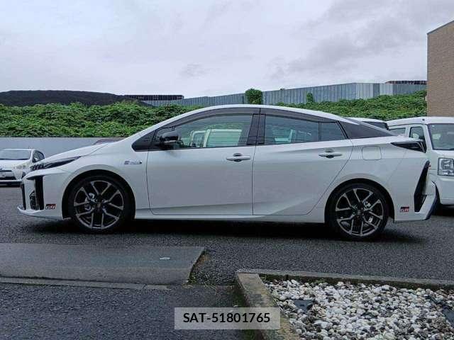 Toyota PRIUS PHV 2019-09 8872627-2