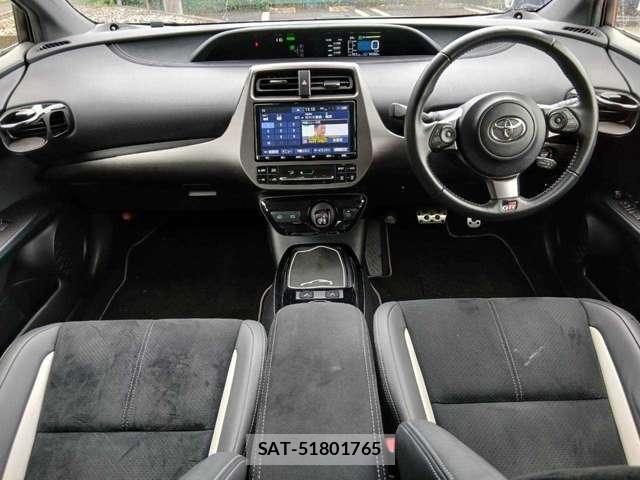 Toyota PRIUS PHV 2019-09 8872627-9