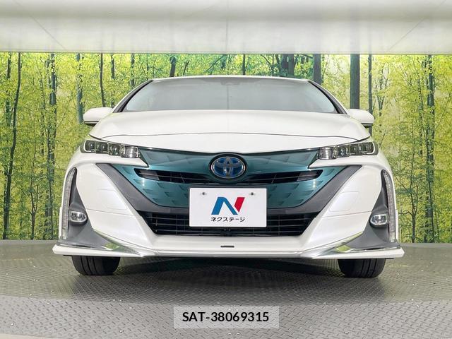 Toyota PRIUS PHV 2017-12 8873593-13