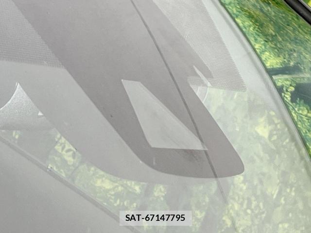 Toyota PRIUS PHV 2022-06 8873596-5