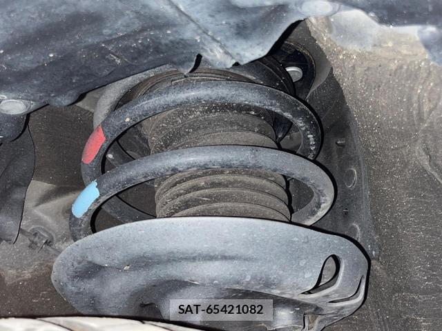 Toyota PRIUS PHV 2018-05 8873739-19