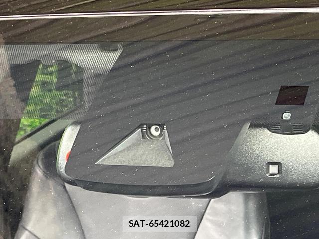 Toyota PRIUS PHV 2018-05 8873739-2