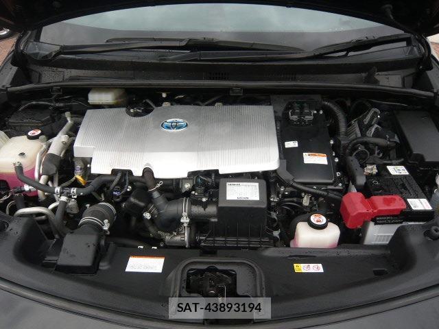 Toyota PRIUS PHV 2018-02 8873847-10