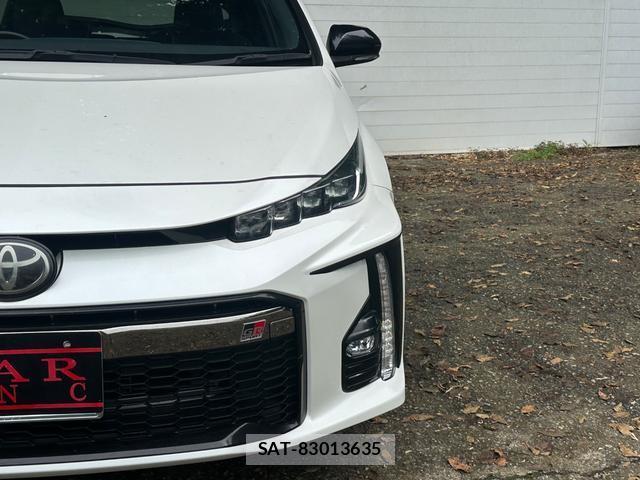 Toyota PRIUS PHV 2018-11 8874546-11