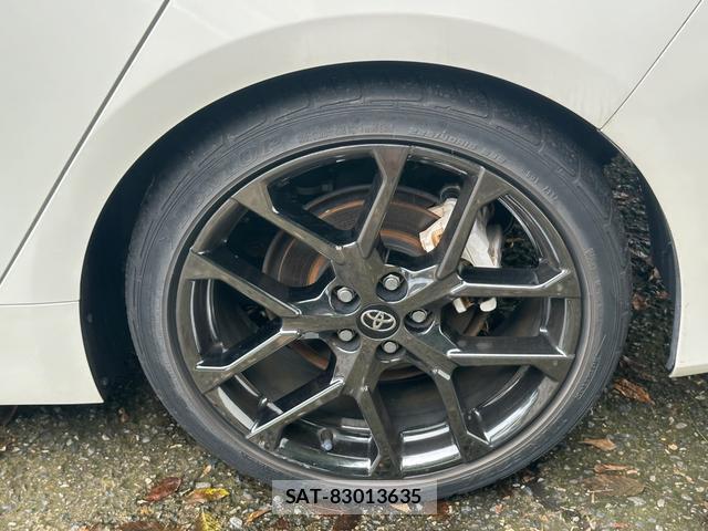 Toyota PRIUS PHV 2018-11 8874546-19