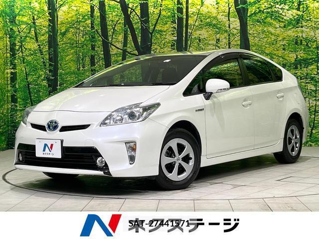 Toyota PRIUS 2015-10 8872534-0