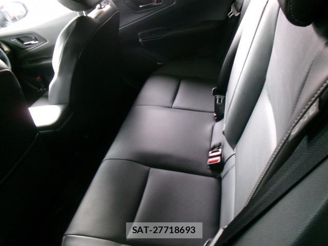 Toyota PRIUS 2026-01 8872581-3