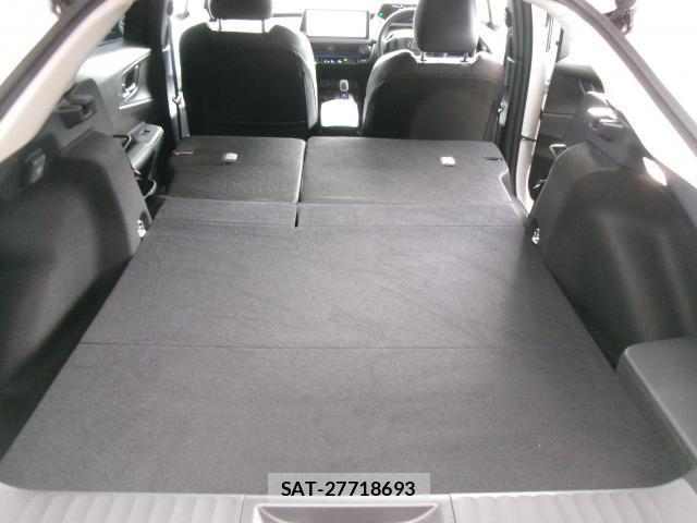 Toyota PRIUS 2026-01 8872581-5