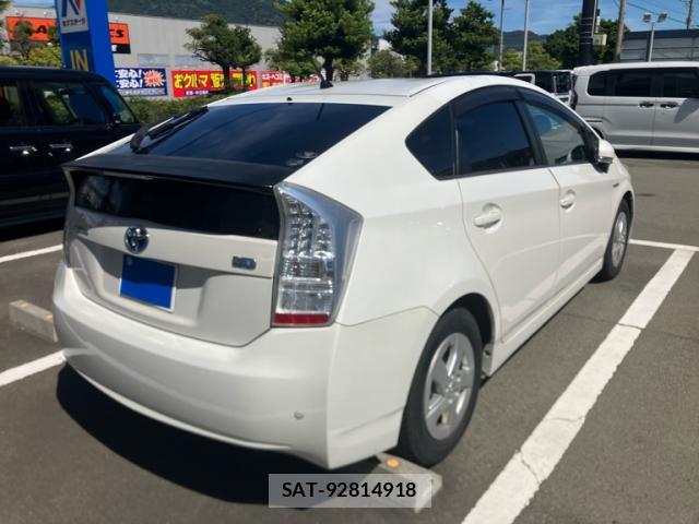 Toyota PRIUS 2009-10 8872707-1