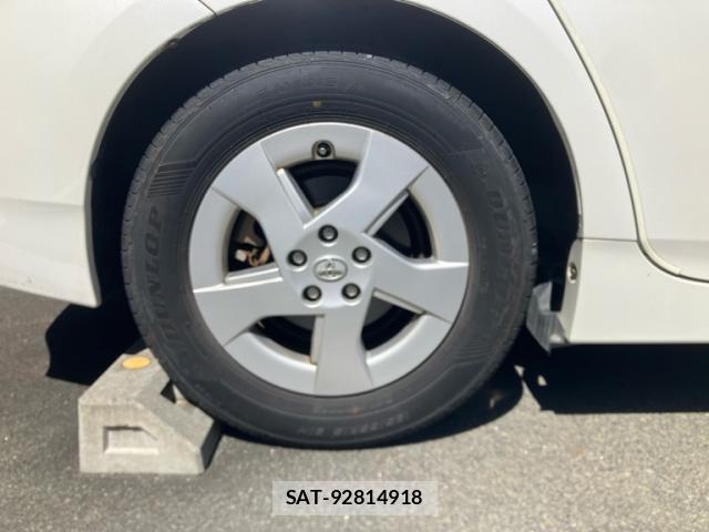 Toyota PRIUS 2009-10 8872707-9