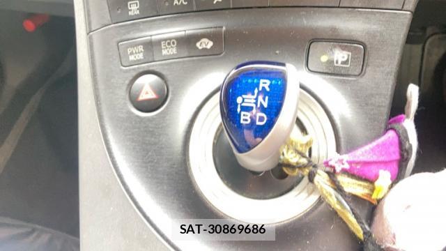 Toyota PRIUS 2009-10 8872716-11