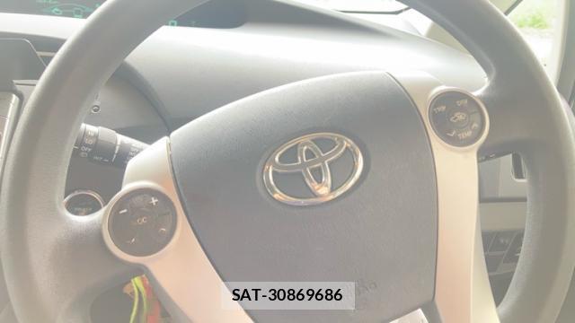 Toyota PRIUS 2009-10 8872716-14