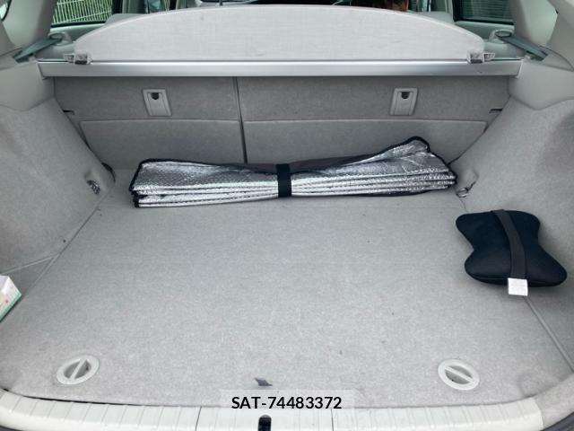 Toyota PRIUS 2010-02 8872730-3