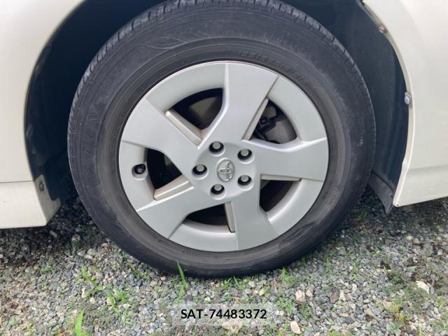 Toyota PRIUS 2010-02 8872730-5