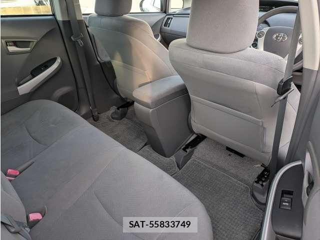 Toyota PRIUS 2009-06 8872751-13