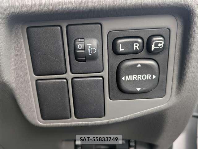 Toyota PRIUS 2009-06 8872751-19