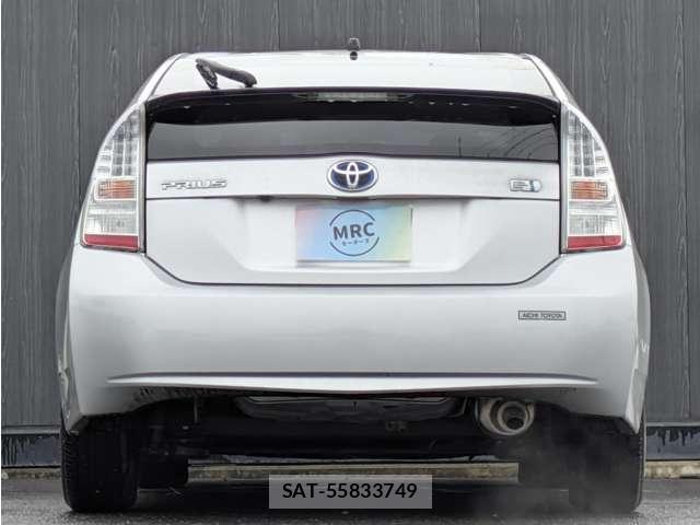 Toyota PRIUS 2009-06 8872751-5