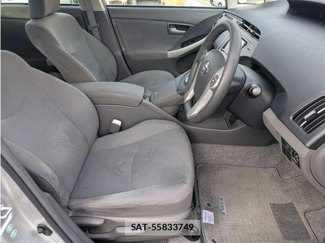 Toyota PRIUS 2009-06 8872751-9