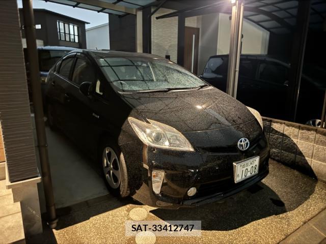 Toyota PRIUS 2015-09 8872763-2