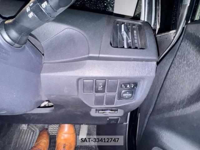 Toyota PRIUS 2015-09 8872763-7