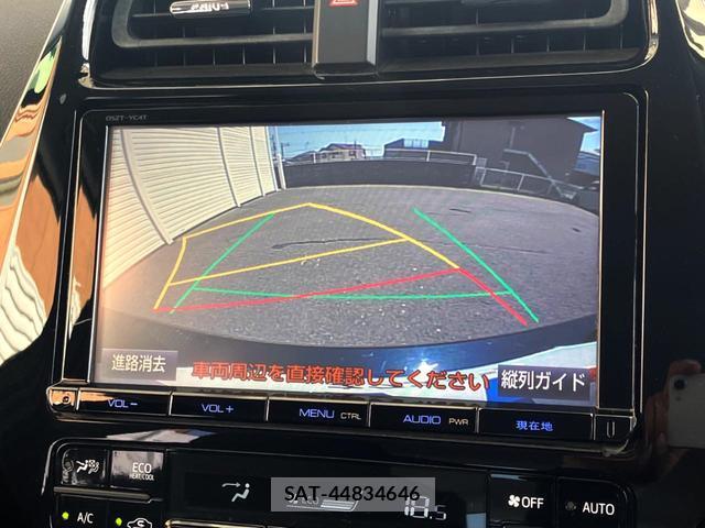 Toyota PRIUS 2016-09 8873206-3