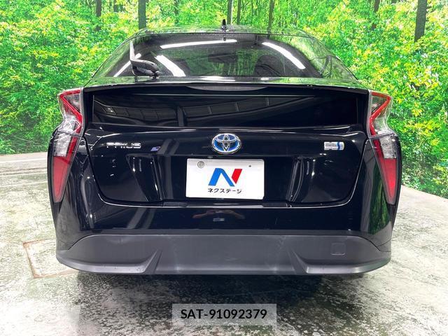 Toyota PRIUS 2016-12 8873255-14