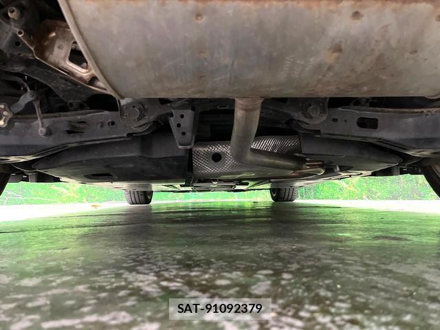 Toyota PRIUS 2016-12 8873255-18