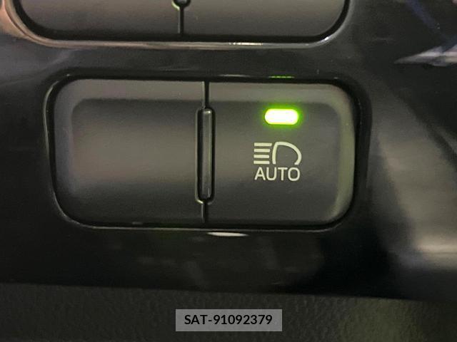 Toyota PRIUS 2016-12 8873255-6