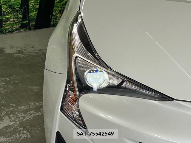 Toyota PRIUS 2016-07 8873287-16