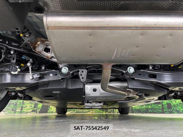 Toyota PRIUS 2016-07 8873287-18