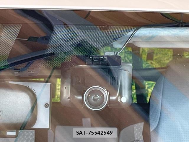 Toyota PRIUS 2016-07 8873287-5