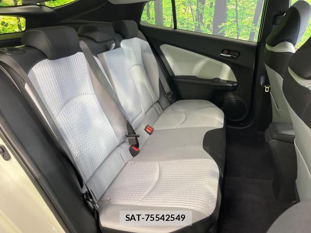Toyota PRIUS 2016-07 8873287-7