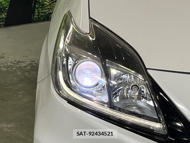 Toyota PRIUS 2014-02 8873289-10