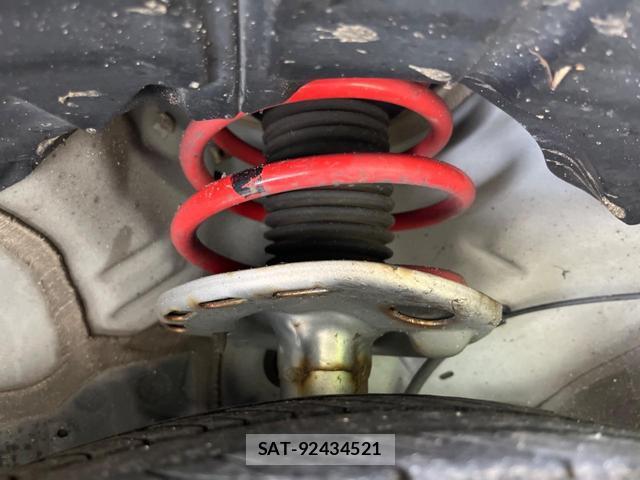 Toyota PRIUS 2014-02 8873289-16