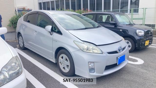 Toyota PRIUS 2010-02 8873459-0